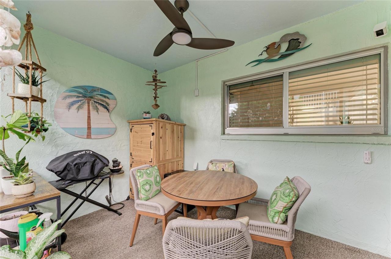 2121 Wood Street, Unit 113, Sarasota, FL 34237 Photo