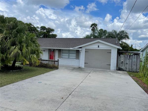 13734 COCO AVENUE , HUDSON, FL 34667