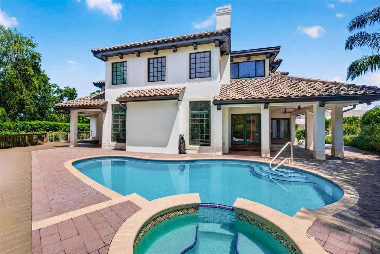 1100 Tortuga Circle Ne, Saint Petersburg, FL 33702 Photo