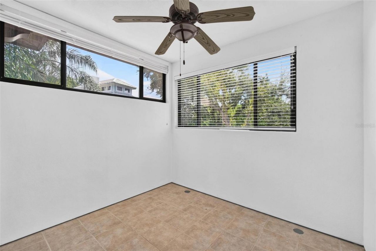 1100 Tortuga Circle Ne, Saint Petersburg, FL 33702 Photo