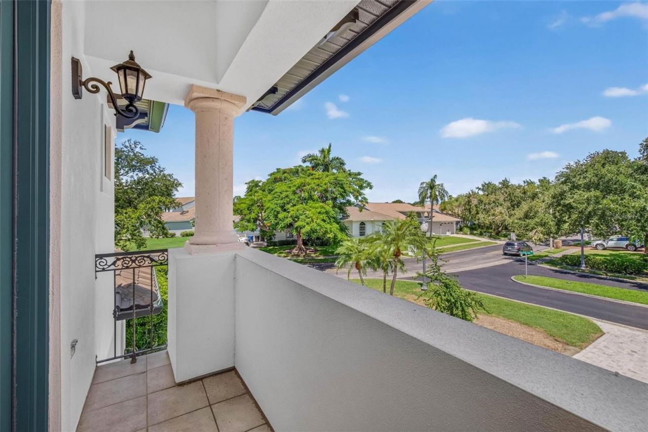 1100 Tortuga Circle Ne, Saint Petersburg, FL 33702 Photo