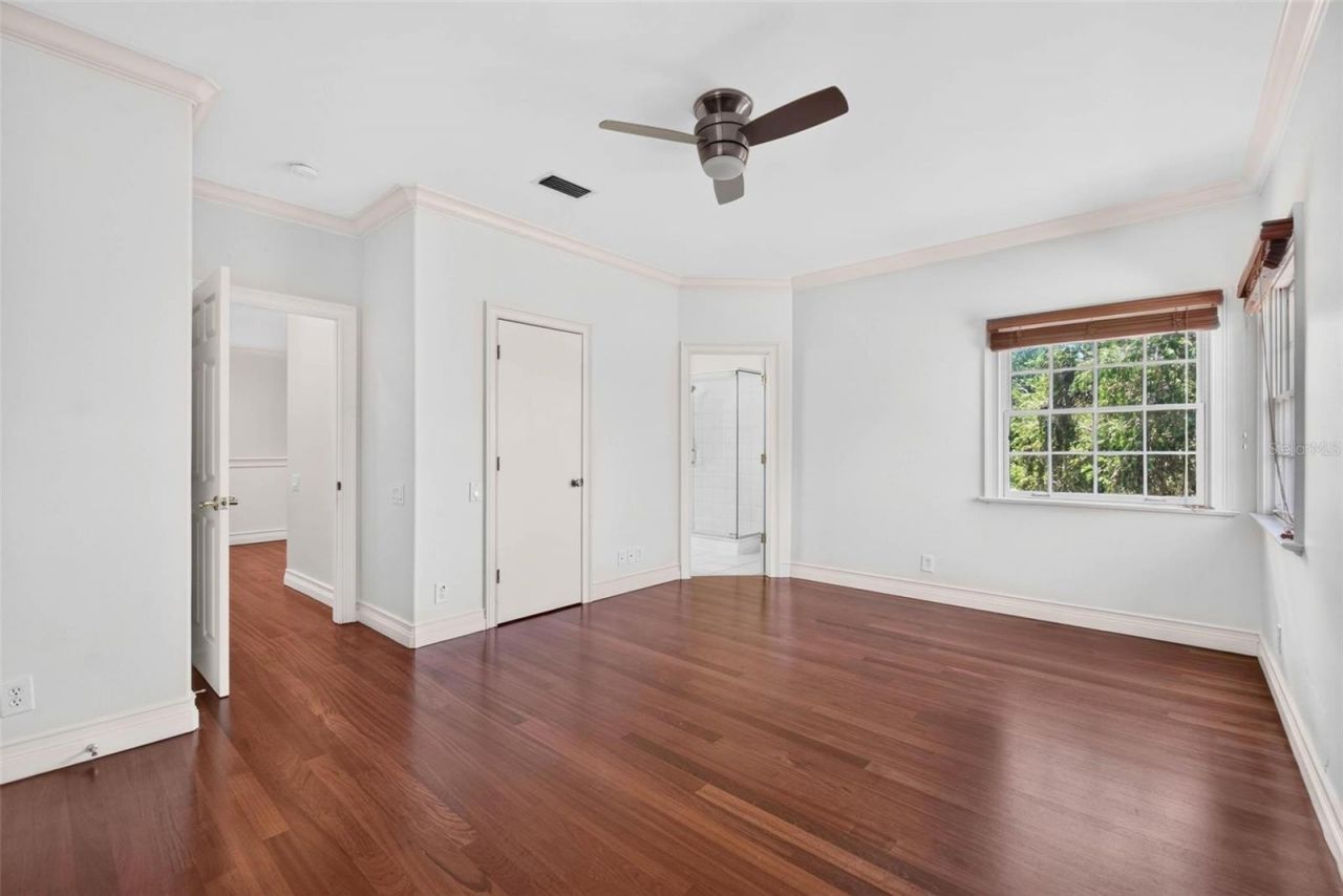 1100 Tortuga Circle Ne, Saint Petersburg, FL 33702 Photo