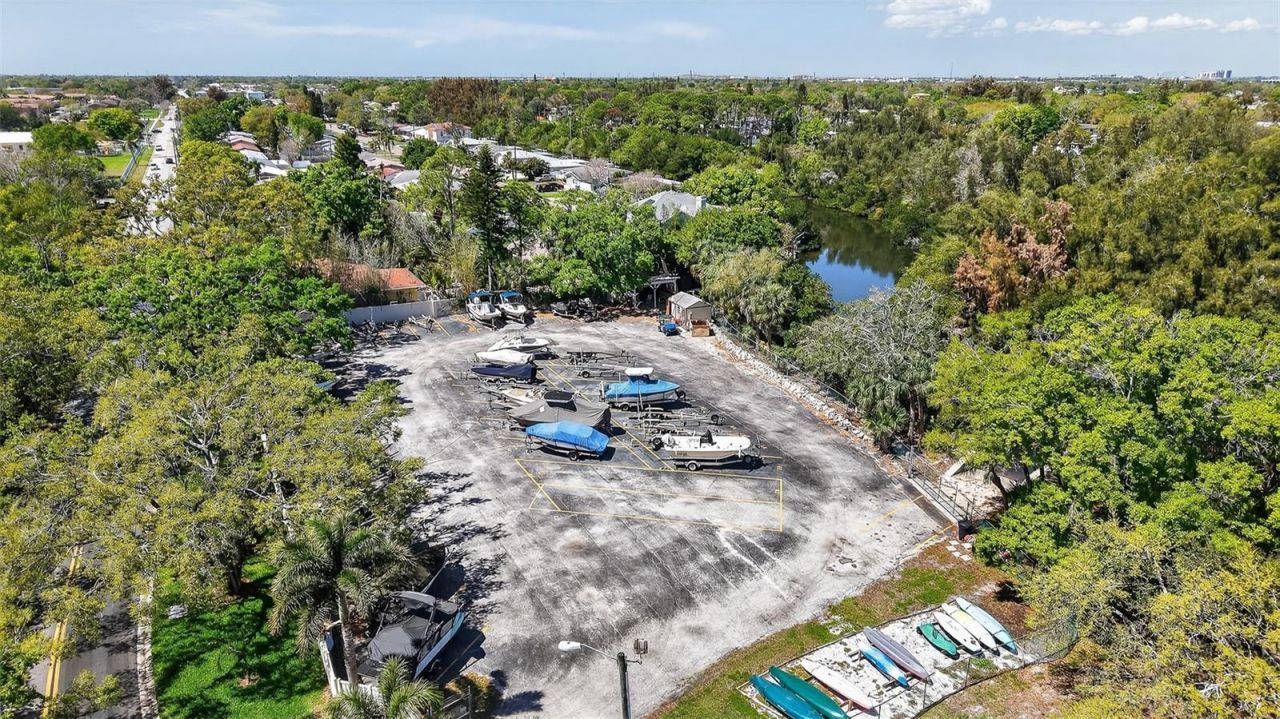 1100 Tortuga Circle Ne, Saint Petersburg, FL 33702 Photo