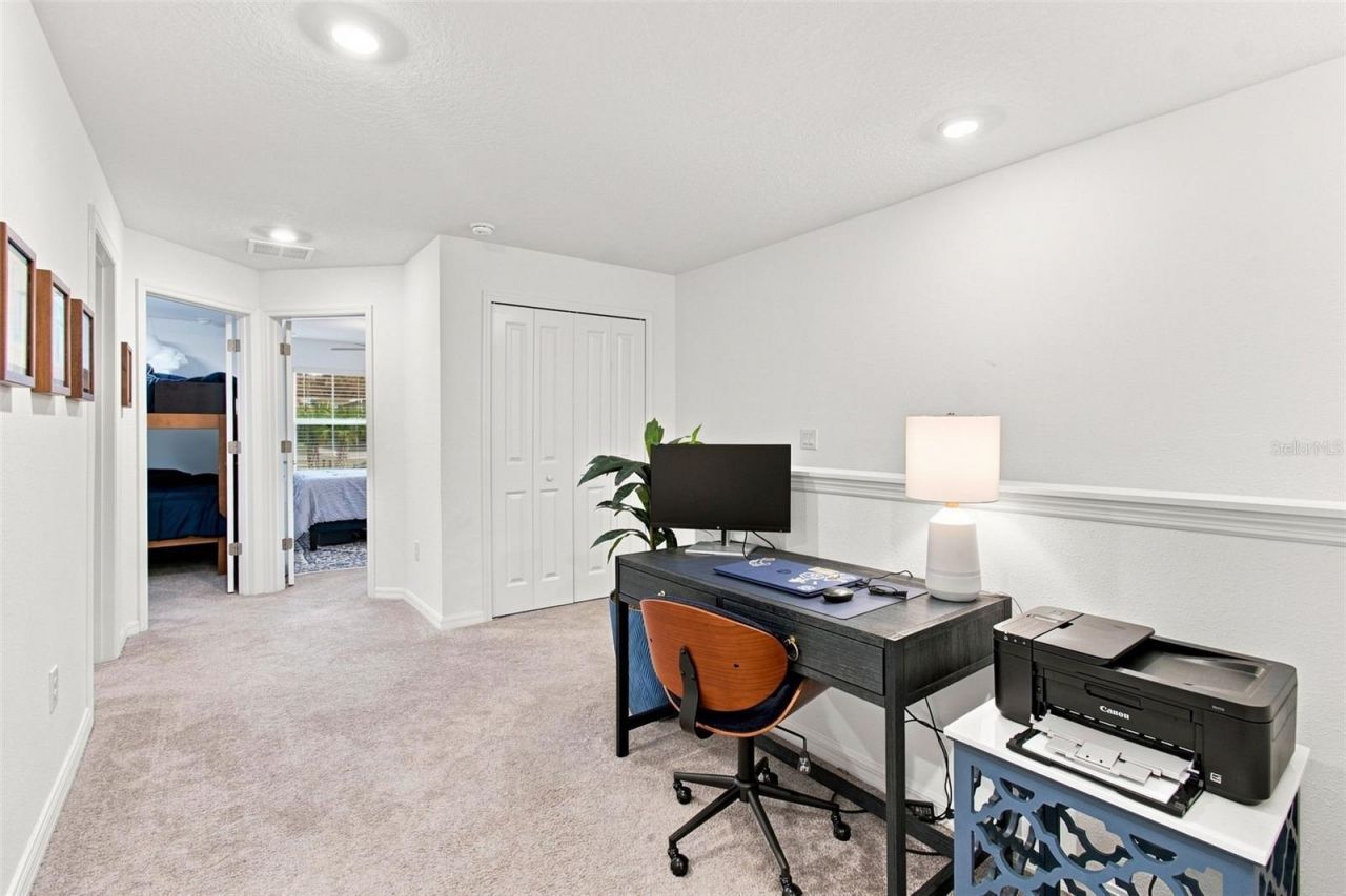 8217 Crescent Oaks Drive , New Port Richey, FL 34655 Photo