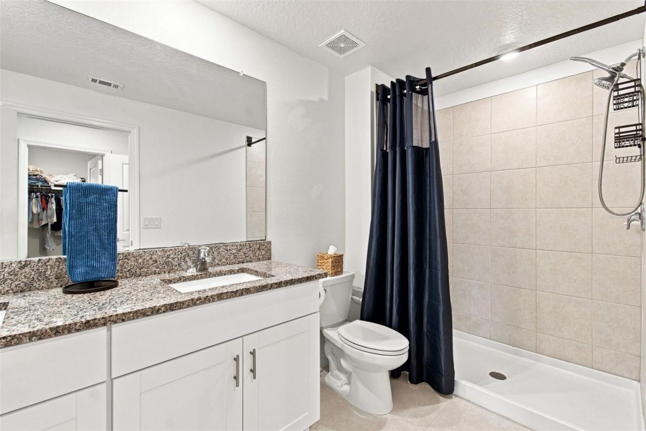 8217 Crescent Oaks Drive , New Port Richey, FL 34655 Photo