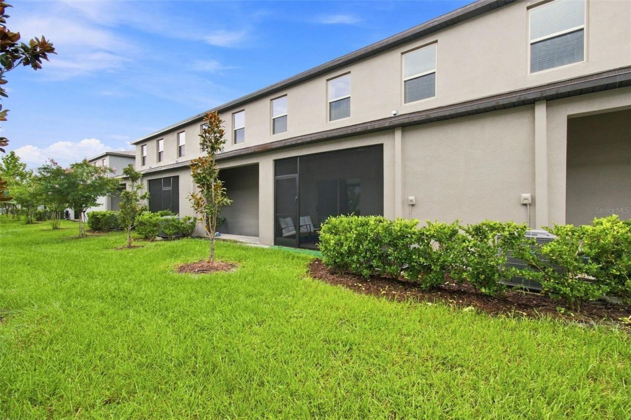 8217 Crescent Oaks Drive , New Port Richey, FL 34655 Photo