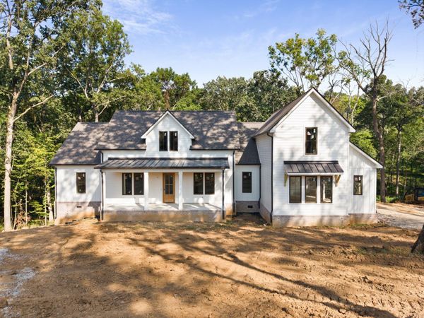 971 Palmer Rd , Lebanon, TN 37090