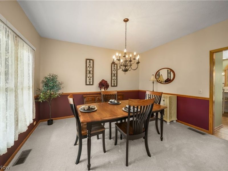 159 Kingston Drive, Aurora, OH 44202 Photo 6