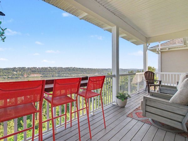422 Riverpointe Drive, Unit 3, Dayton, KY 41074