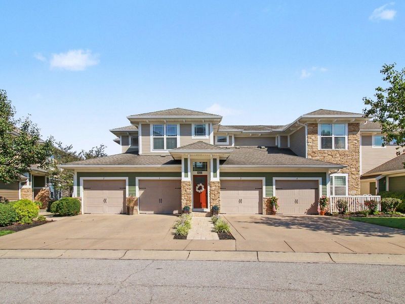 422 Riverpointe Drive, Unit 3, Dayton, KY 41074 Photo 2