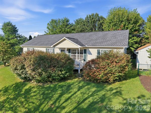11 Brant Lane , Weaverville, NC 28787