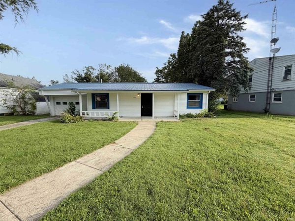 306 E South Street, Centerville, IN 47330