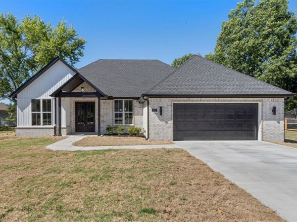 511 Westwood Avenue , Prairie Grove, AR 72753