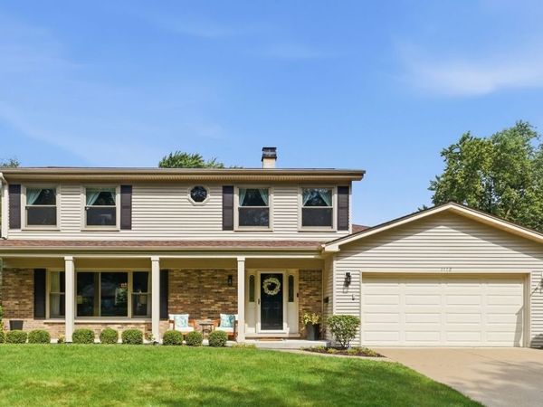 1112 Regency Lane , Libertyville, IL 60048