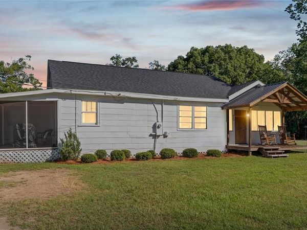 827 Cleveland Road , Saraland, AL 36571