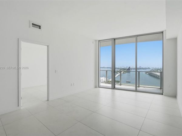 1400 Biscayne Blvd , Unit 2104, Miami, FL 33132