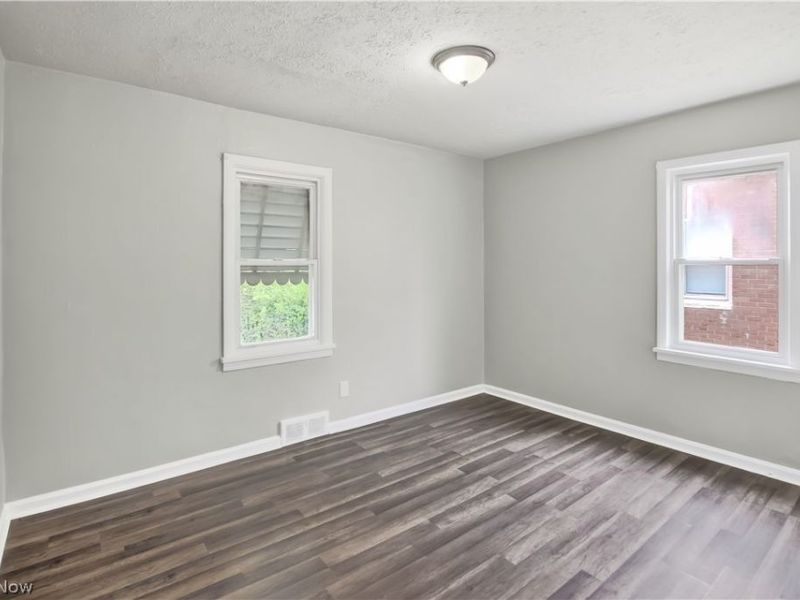 3357 E 149th Street, Cleveland, OH 44120 Photo 20