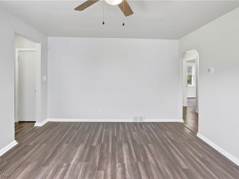 3357 E 149th Street, Cleveland, OH 44120 Photo 6