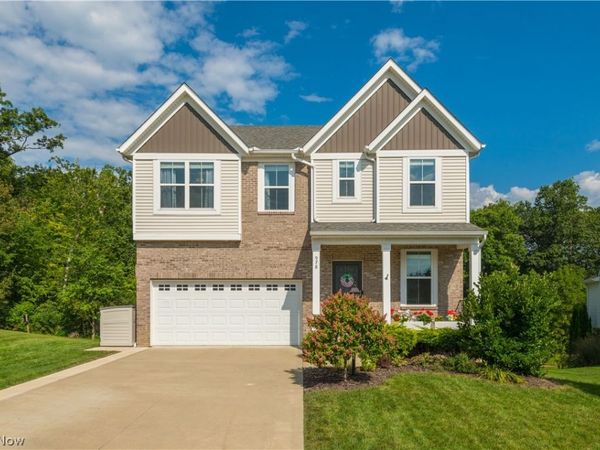 978 Hawkin Lane , Aurora, OH 44202