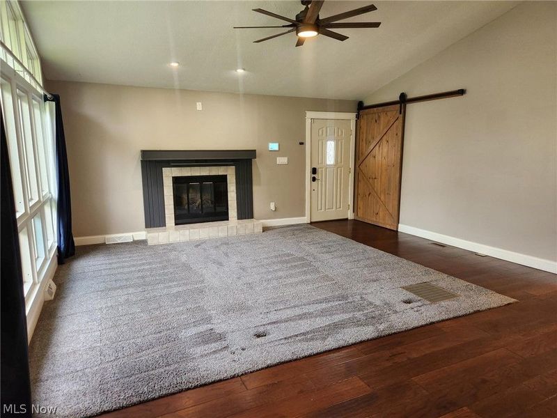 376 Wallace Drive, Berea, OH 44017 Photo 9