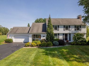 26 Coventry Drive , Fulton, NY 13069