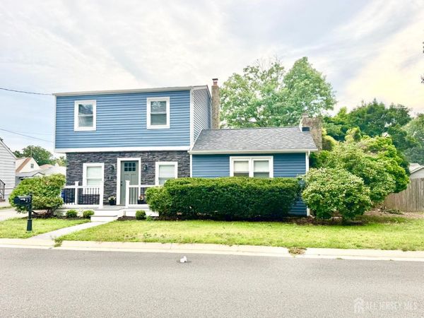 27 Brookside Road , Spotswood, NJ 08884