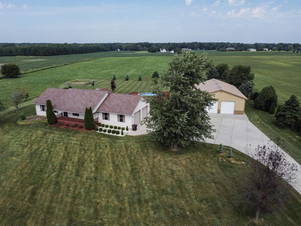13228 W 185th Avenue , Lowell, IN 46356