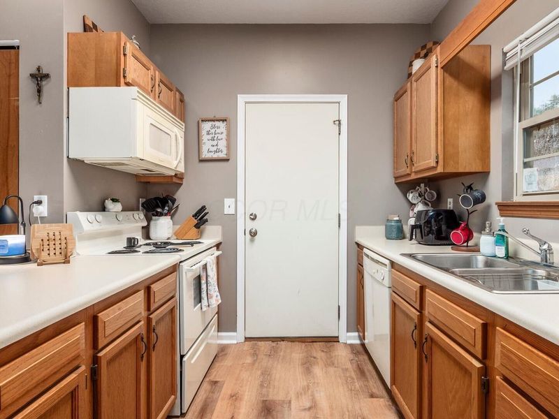133 N Terrace Avenue, Unit B, Newark, OH 43055 Photo 12