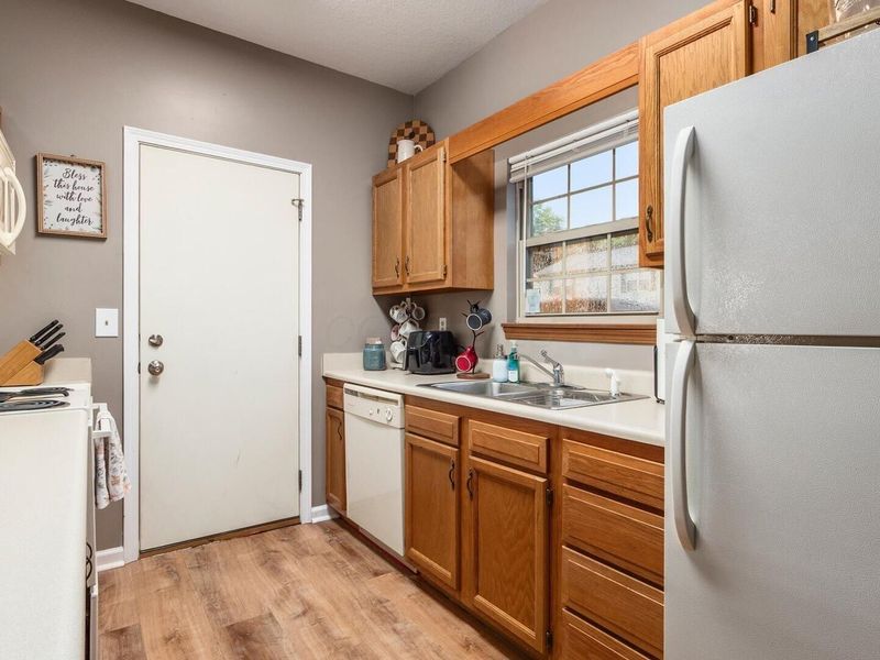 133 N Terrace Avenue, Unit B, Newark, OH 43055 Photo 13