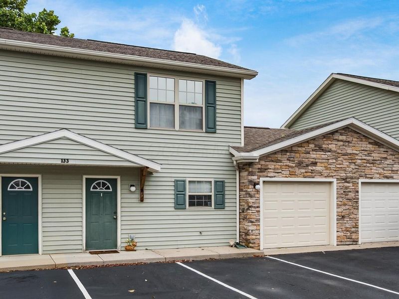 133 N Terrace Avenue, Unit B, Newark, OH 43055 Photo 3