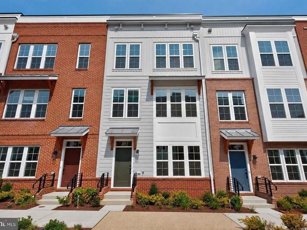 2521 FARMSTEAD DRIVE , Unit 212 CLARKE, ROCKVILLE, MD 20850