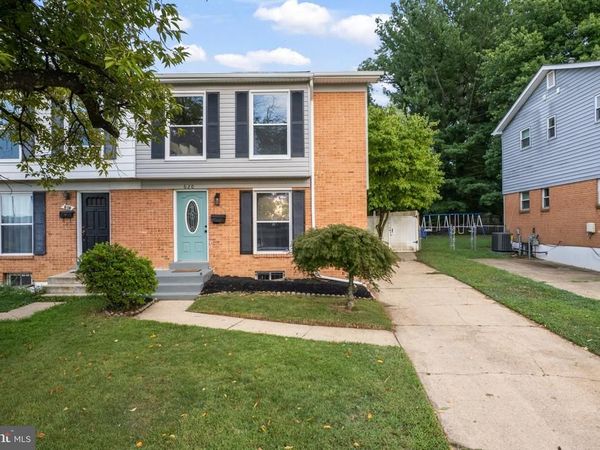 620 SUFFOLK AVENUE , CAPITOL HEIGHTS, MD 20743