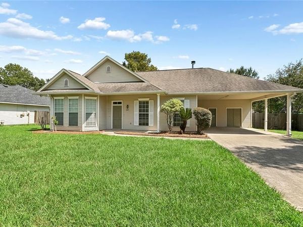 1317 ALBERT Street , Mandeville, LA 70448