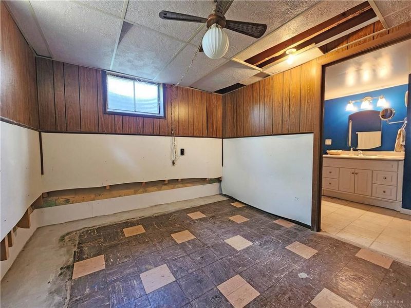 568 Marshall Drive, Xenia, OH 45385 Photo 14