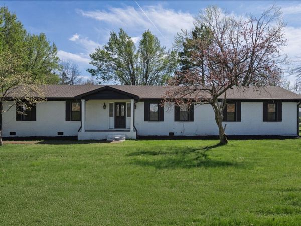 829 Highway 52 E, Portland, TN 37148