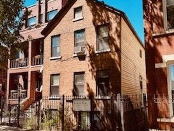 1542 W Thomas Street, Chicago, IL 60642