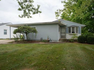 75 Roberts Drive, Shelby, OH 44875