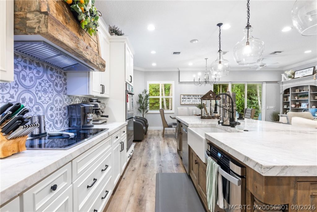 12057 Aviles Circle, Palm Beach Gardens, FL 33418 Photo