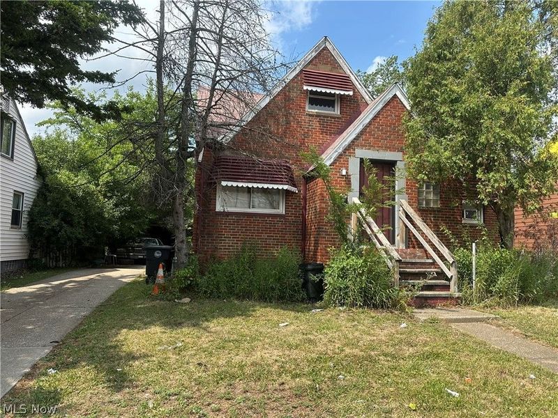 16909 Harvard Avenue, Cleveland, OH 44128 Photo 1