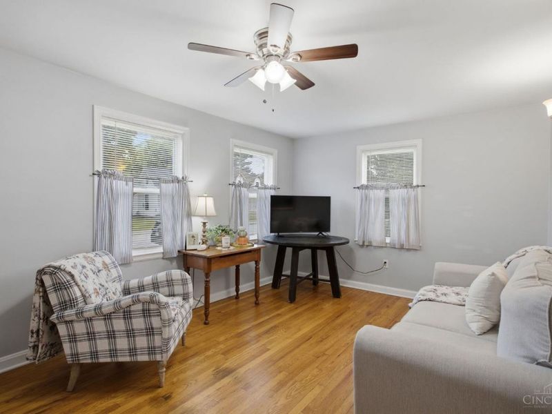 312 N Jefferson Street, Harrison, OH 45030 Photo 4