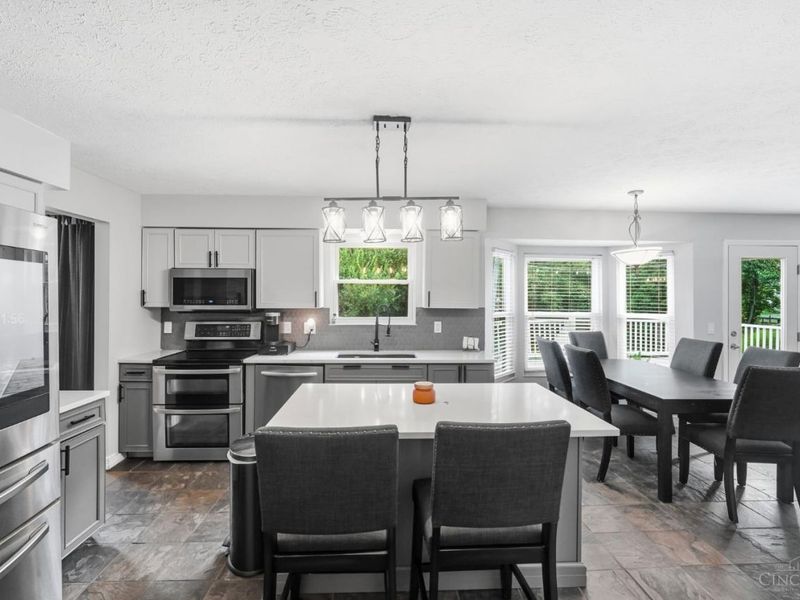 8838 Steeplechase Way, West Chester, OH 45069 Photo 10