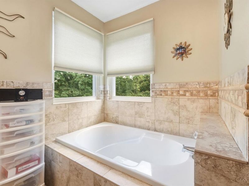 8838 Steeplechase Way, West Chester, OH 45069 Photo 21