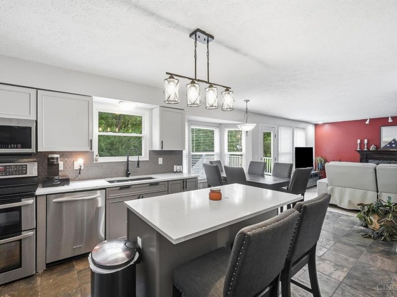 8838 Steeplechase Way, West Chester, OH 45069 Photo 9