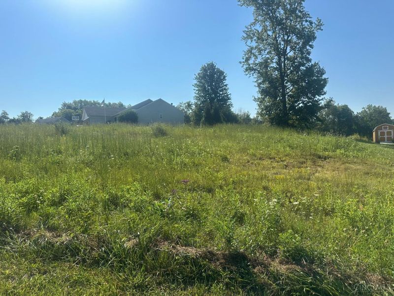 413 Grace Way, Bethel, OH 45106 Photo 2