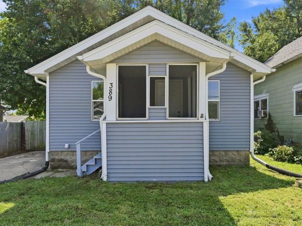 389 16th Ave SW, Cedar Rapids, IA 52404