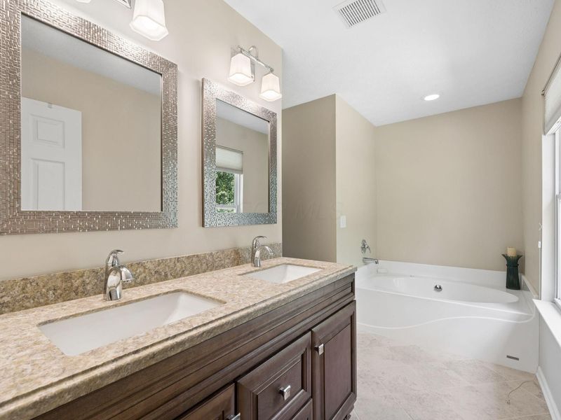 8052 Fenway Circle, Reynoldsburg, OH 43068 Photo 26