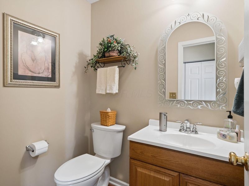 8052 Fenway Circle, Reynoldsburg, OH 43068 Photo 4