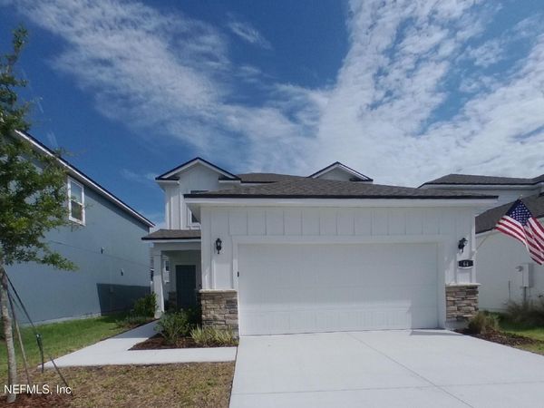 64 BRAZIL NUT Circle, Jacksonville, FL 32218