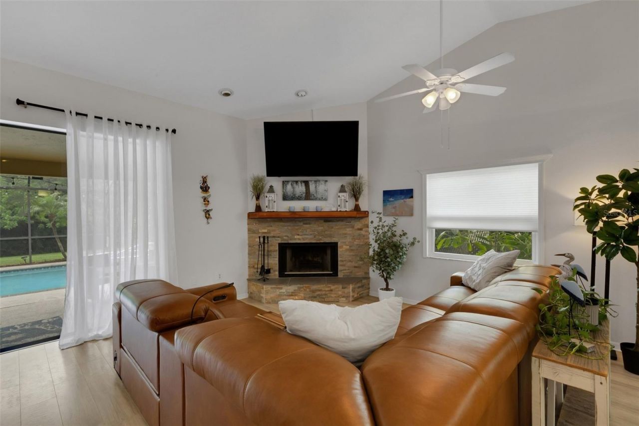 6104 Nicole Drive , Sarasota, FL 34243 Photo