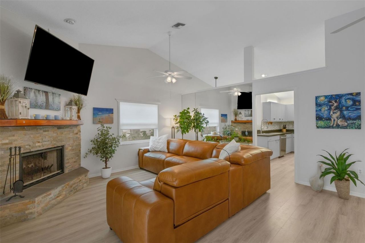 6104 Nicole Drive , Sarasota, FL 34243 Photo